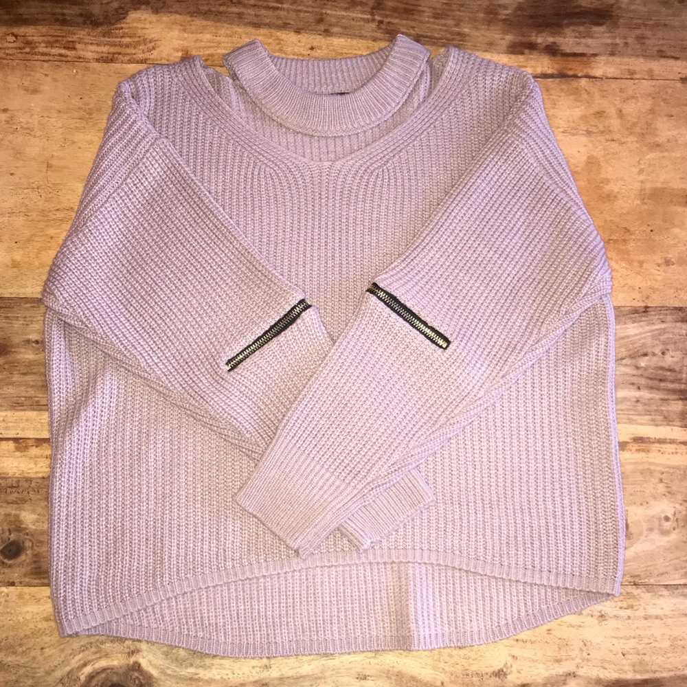 Choker collar sweater by Ze Rong Huang